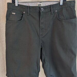 VANS Off the Wall Men's Dark Olive Green Denim 20" Shorts, 5 Pockets, Size W34
